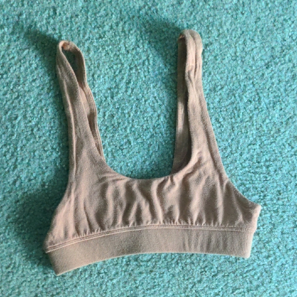 Skims Nude Bra